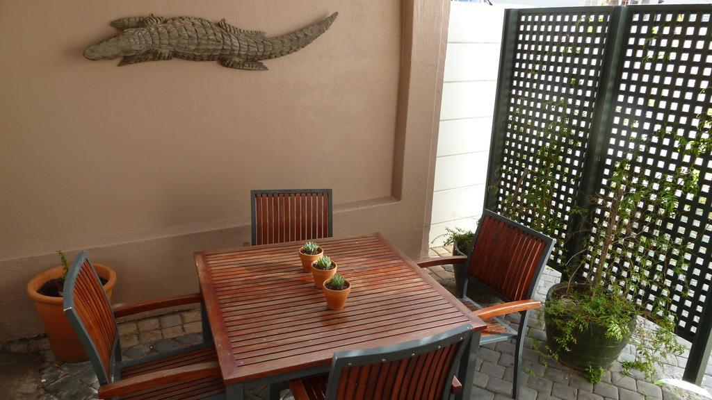 20 On Dixton Apartment Cape Town Room photo