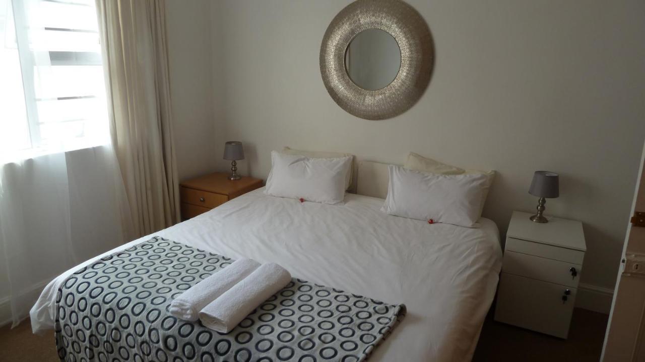 20 On Dixton Apartment Cape Town Room photo