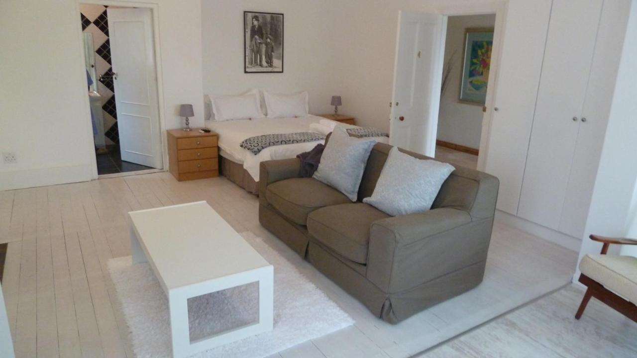 20 On Dixton Apartment Cape Town Room photo
